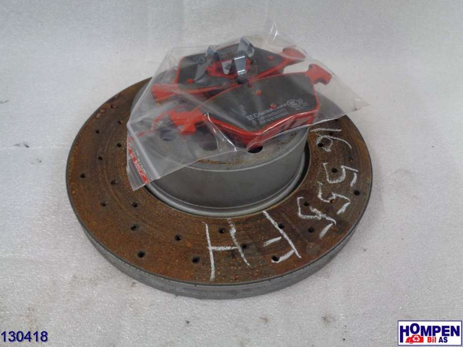 Bremseskive foran til BMW 1-Serie 2004-2011 (E81/E82/E87/E88) (E81/E82/E87/E88) (BMW|34 11 6 854 998|34 11 6 777 772|)