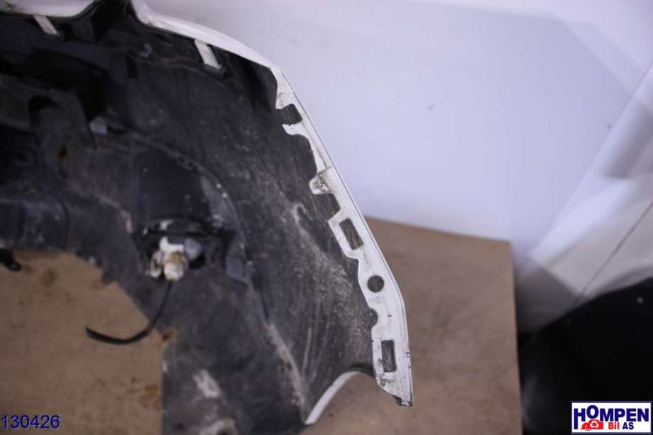 Støtfanger foran til Peugeot 2008 2013-2019 (Type I) (PEUGEOT|16 101 439 80|16 967 190 80|)