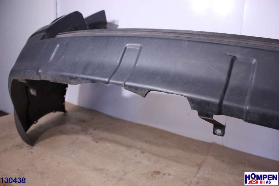 Støtfanger bak til Mitsubishi Outlander 2010-2012 (Type II, Fase 2)  (MITSUBISHI|6410A622|)