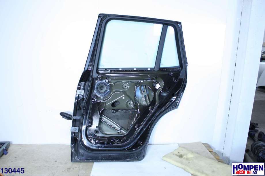 Dør høyre bak til BMW X3 2010-2017 (F25) (F25) (BMW|41527238696|)