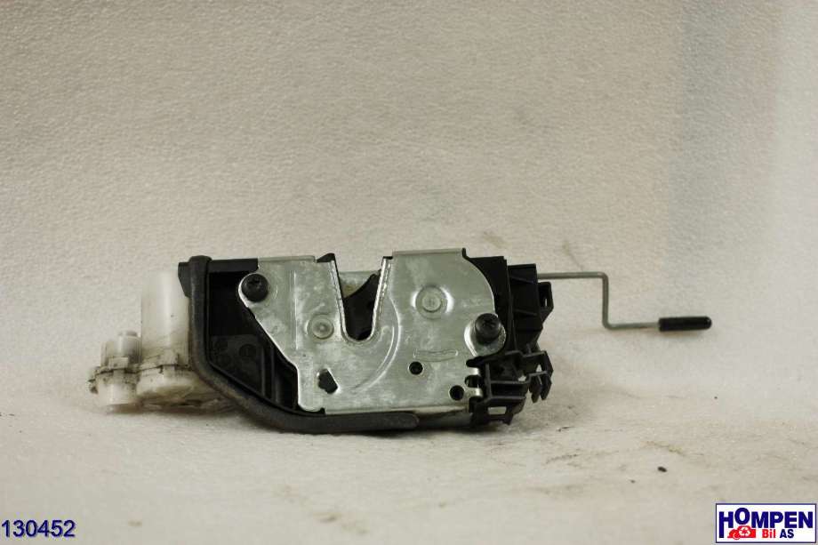 Låsekasse venstre foran til BMW X3, 2010-2017 (F25) (F25) (BMW|51 21 7 202 143)