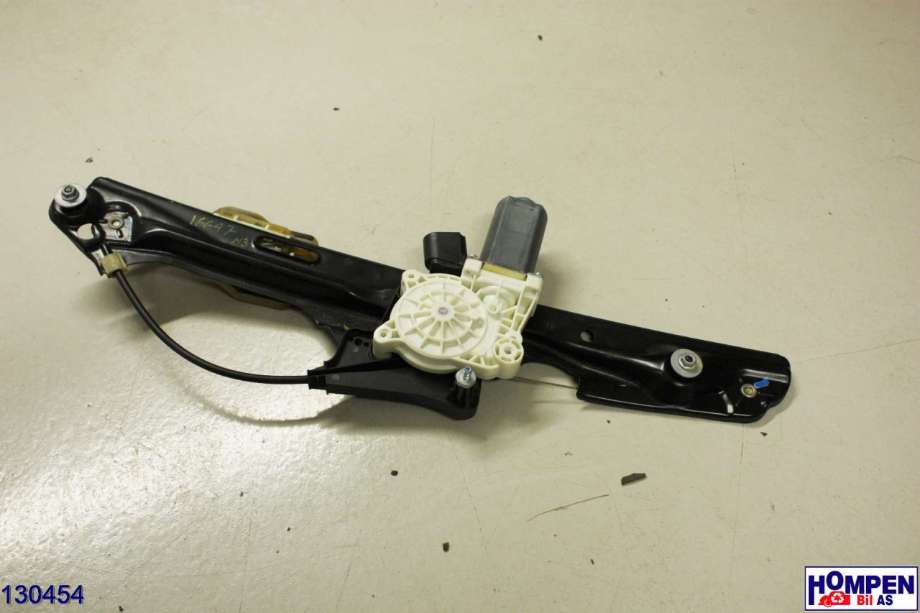 Ruteheis høyre bak til BMW X3, 2010-2017 (F25) (F25) (BMW|51 35 7 355 640)