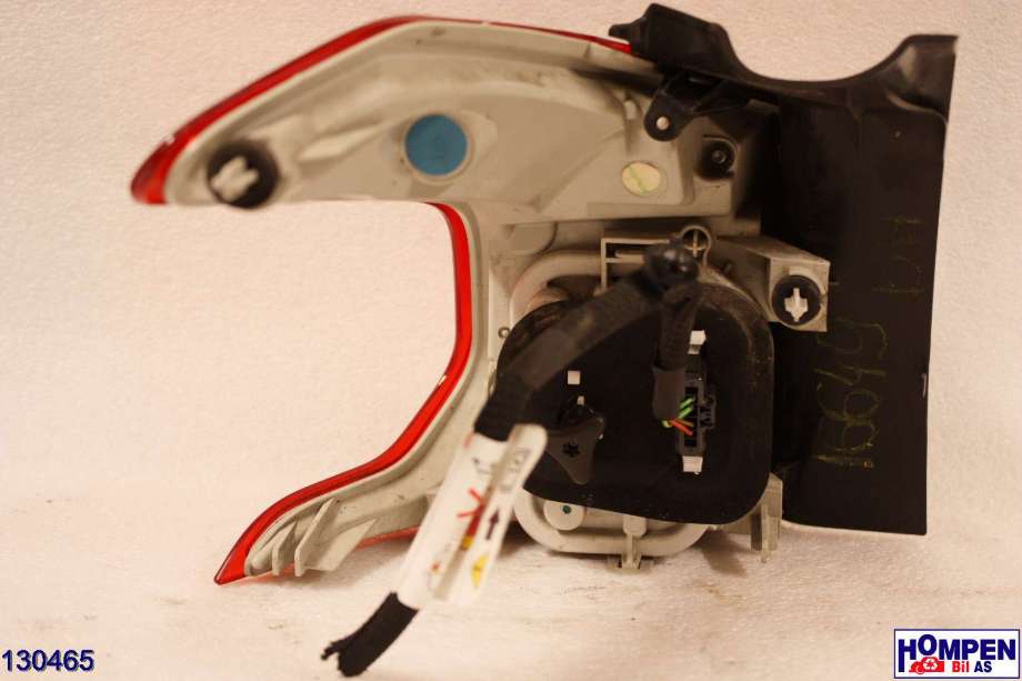 Baklykt høyre til Peugeot 2008 2013-2019 (Type I)  (PEUGEOT|96 780 743 80||JL900310200638)