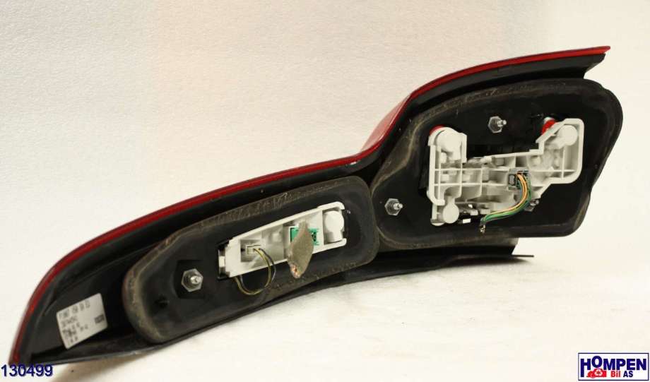 Baklykt venstre til Volvo V50 2007-2012 (Fase 2) (VOLVO|30763511||30744541)