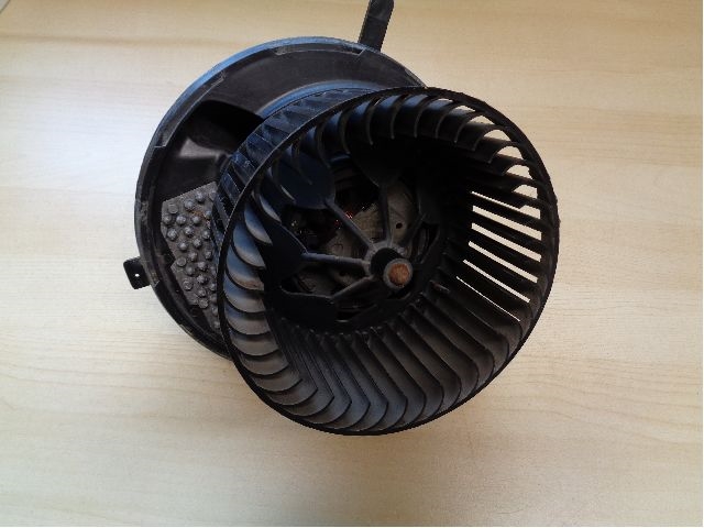 Varmeapparat motor til Škoda Octavia 2009-2013 (Type II, Fase 2) (SKODA|1K1 820 015J||3C0907521F)