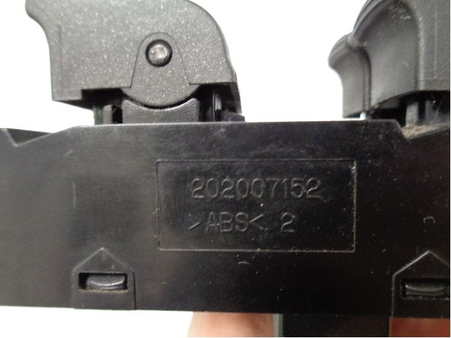 Bryter ruteheis til SsangYong Korando 2011-2013 (Type III)  (SSANGYONG||202009207|202007152)
