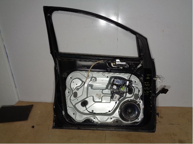 Dør venstre foran til Ford Kuga 2008-2012 (Type I) (FORD|1712679|)