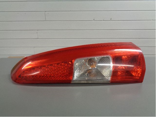 Baklykt høyre til Volvo V70, 2005-2007 (Type II, Fase 2)  (VOLVO|9483689)