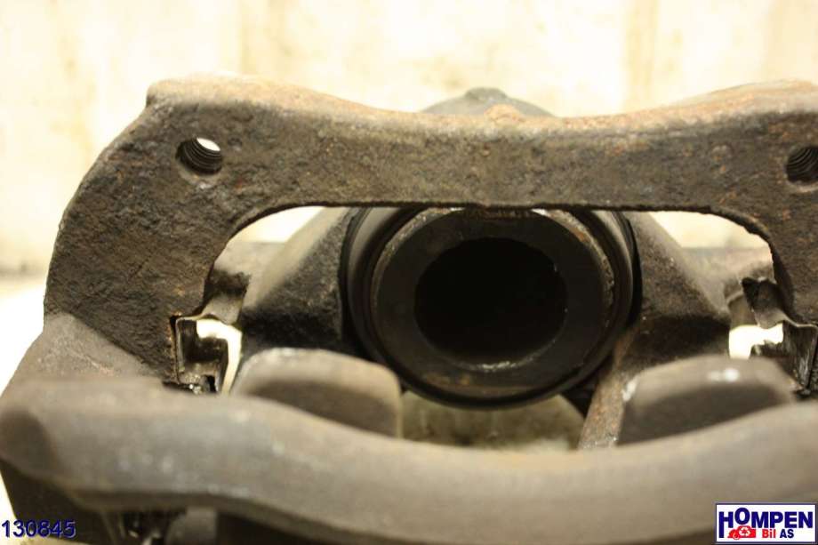 Bremsecaliper høyre foran til Opel Astra J 2010-2015 (OPEL|13301190|13412812|95522600)