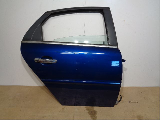 Dør høyre bak til Opel Vectra C 2005-2008 (Type II) (OPEL|93175840|)