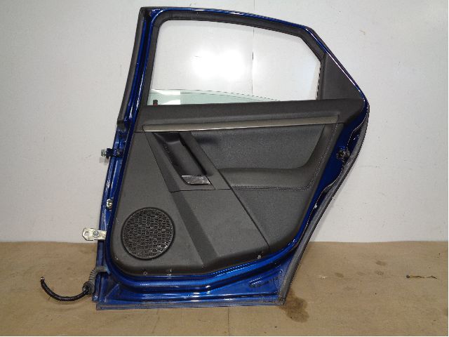 Dør høyre bak til Opel Vectra C 2005-2008 (Type II) (OPEL|93175840|)