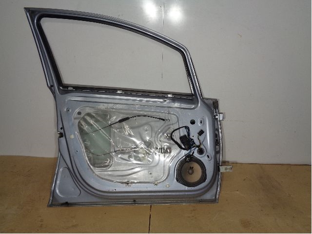 Dør venstre foran til Opel Corsa D 2006-2014 (OPEL|93189328|)