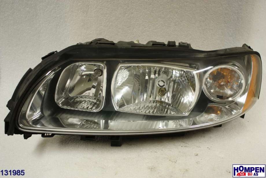 Frontlykt venstre halogen til Volvo V70, 2005-2007 (Type II, Fase 2)  (VOLVO|)