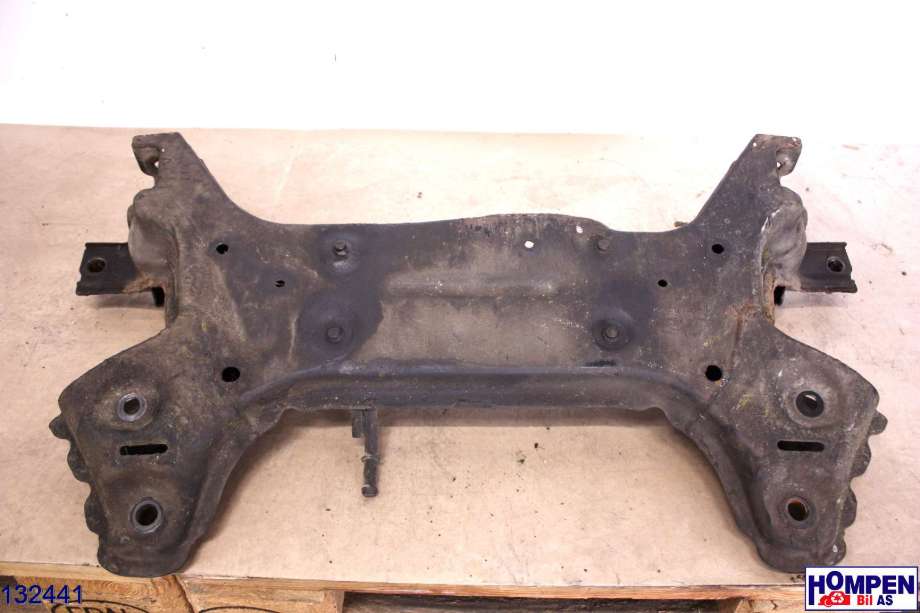 Travers foran hoved til Hyundai i20 2009-2014 (Type I) (HYUNDAI|624001J000|)