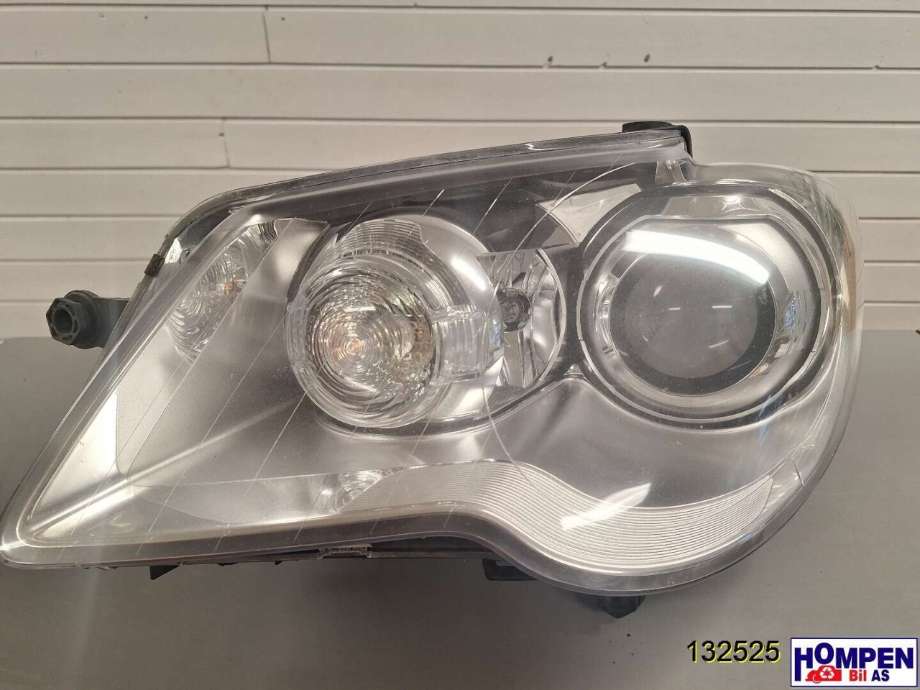 Frontlykt venstre xenon til VW Touran 2007-2010 (Type I, Fase 2) (VOLKSWAGEN|1T1941753A|)