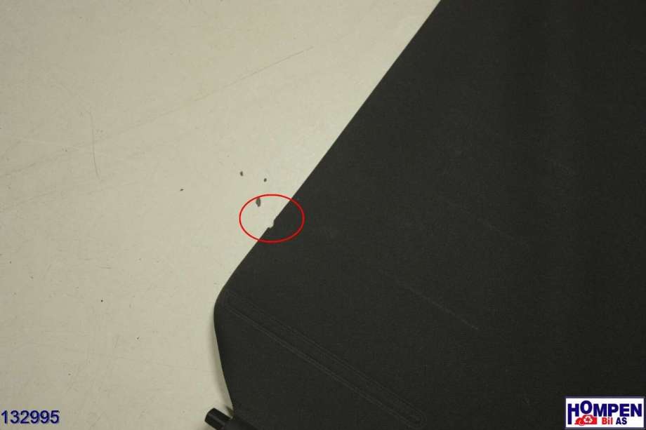 Bagasjerom rollon til BMW 5-Serie 1996-2003 (E39) (E39) (BMW|51 47 8 236 357||8 236 357)