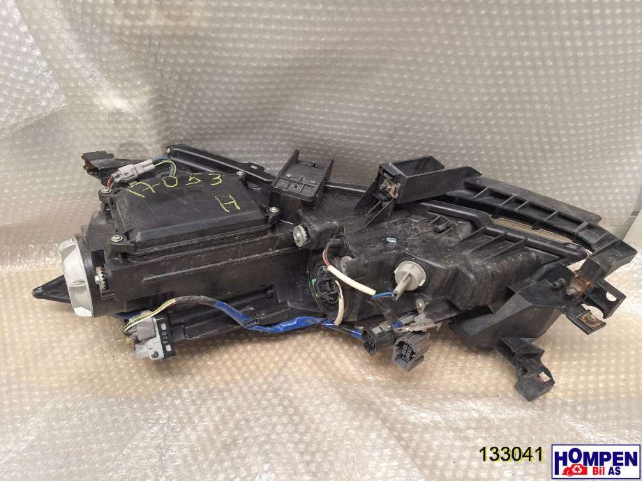 Frontlykt høyre xenon til Mazda 6 2008-2010 (Type II, Fase 1) (MAZDA|GS7T-51-031G|)
