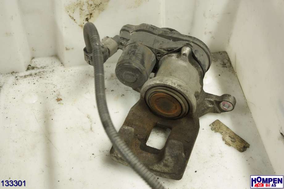 Bremsecaliper høyre bak til Toyota bZ4X 2022-->>  (TOYOTA|4783042100|4631033010|)