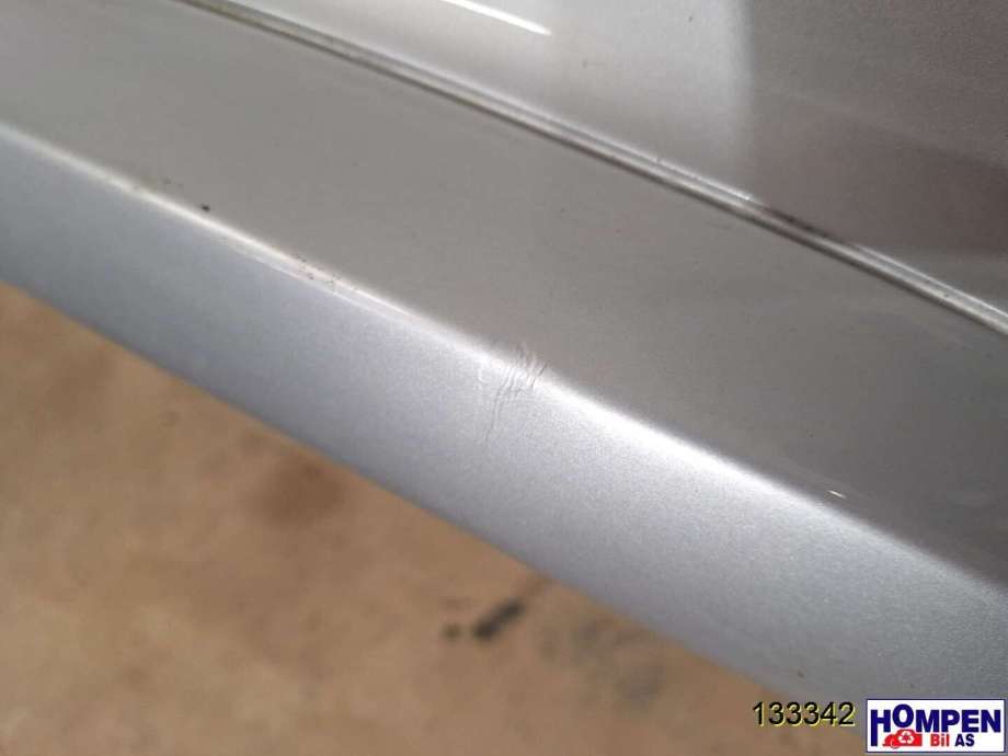 Støtfanger bak til BMW 1-Serie 2004-2011 (E81/E82/E87/E88) (E81/E82/E87/E88) (BMW|51 12 7 186 087|)