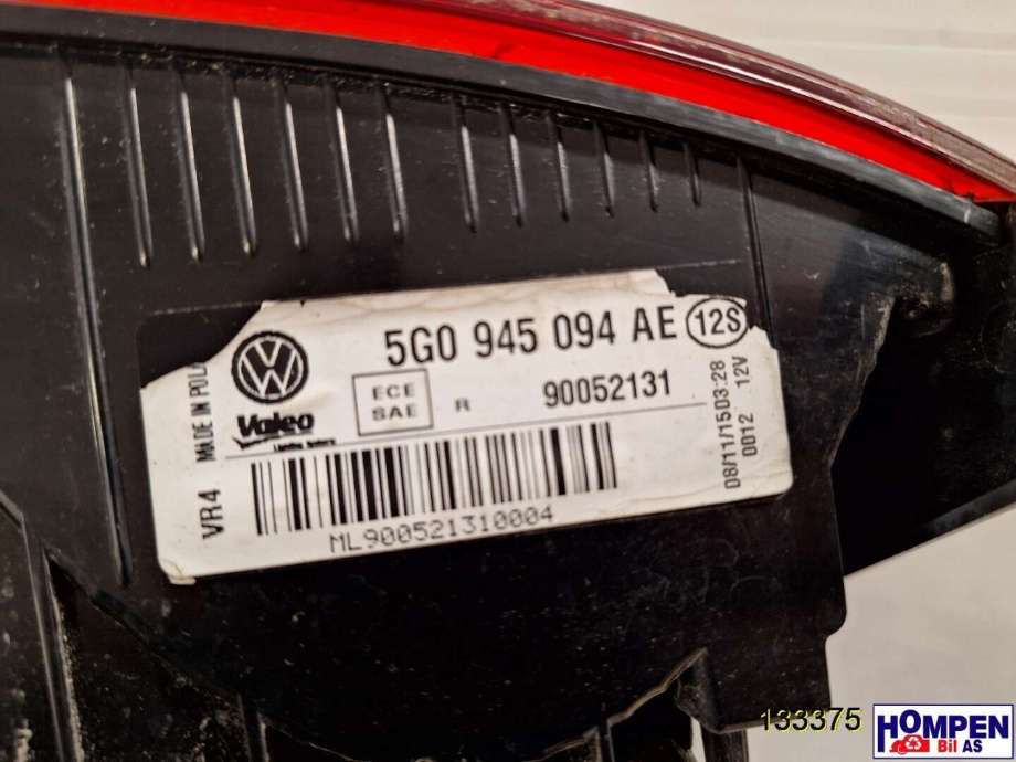 Baklykt høyre indre til VW Golf VII 2012-2017 (Fase 1) (VOLKSWAGEN|5G0945094AE|)
