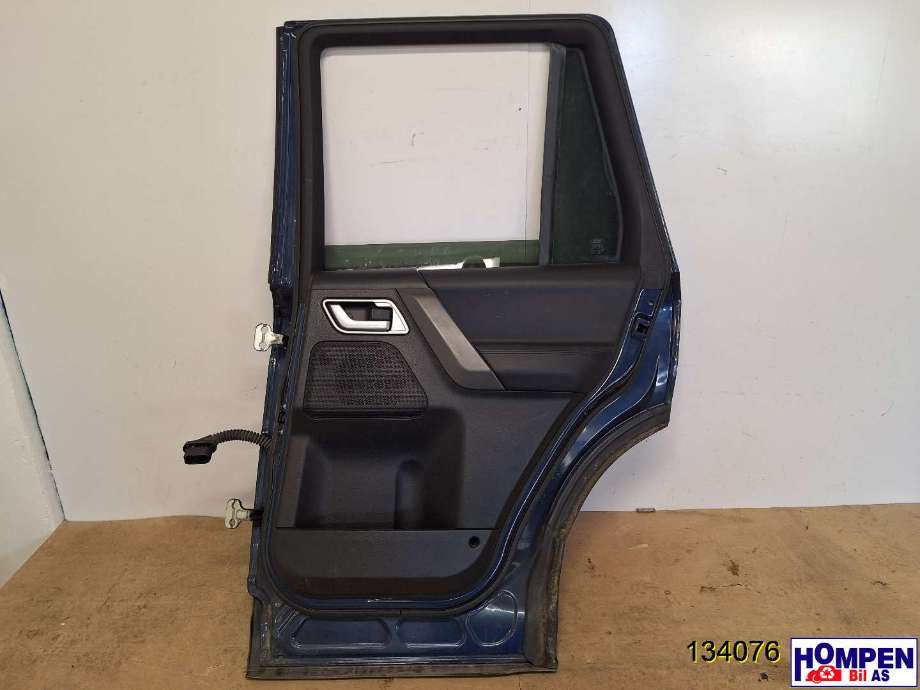 Dør høyre bak til Land Rover Freelander 2007-2014 (Type II)  (LAND-ROVER|LR005851|)