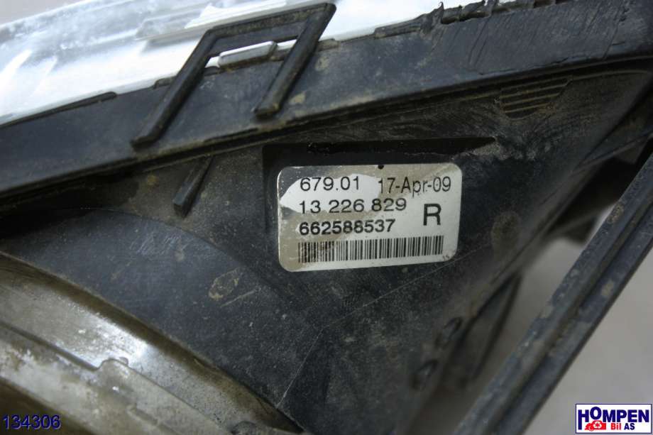 Tåkelykt høyre foran til Opel Insignia A 2009-2014  (OPEL|13 226 829|)