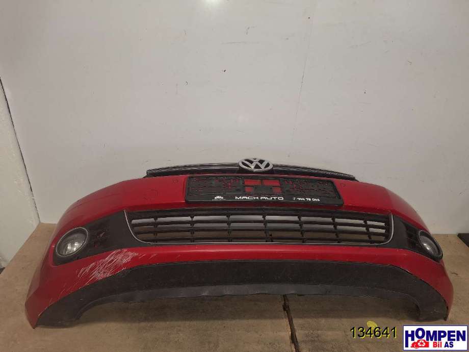 Støtfanger foran til VW Golf VI 2008-2012  (VOLKSWAGEN|5K0 807 217 BQ|)