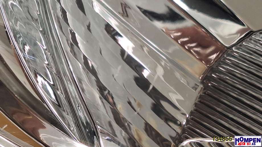 Frontlykt høyre halogen til Opel Vivaro A 2006-2014 (OPEL|93859830|)