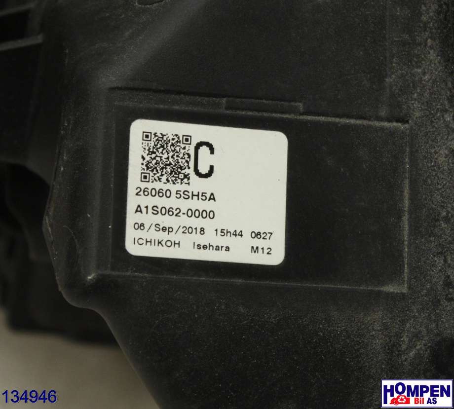 Frontlykt venstre halogen til Nissan Leaf 2018-->> (Type II)  (NISSAN|260605SH5B|260605SH5A|A1S062-0000)