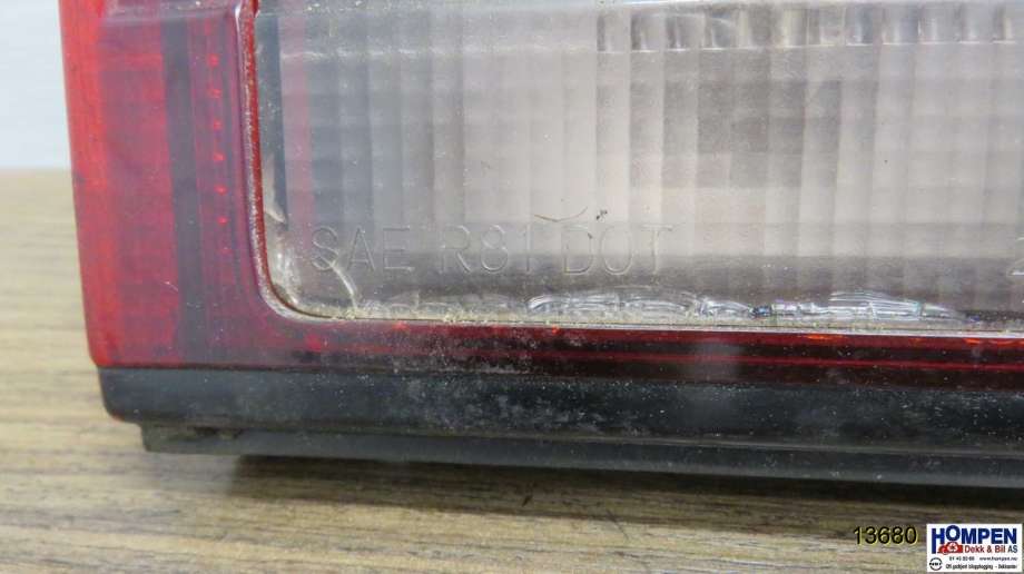 Refleksplate til Honda Prelude 1983-1987 (Type II)  (HONDA|33700SB0601|)