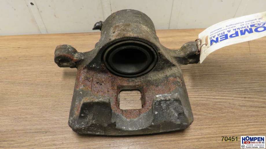 Bremsecaliper venstre foran til Mitsubishi Galant 1997-2000 (Type VII, Fase 1) (MITSUBISHI|MB928410|473391|)
