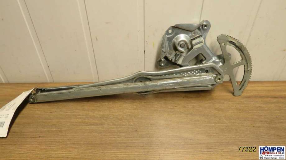 Ruteheis til Toyota Yaris 1999-2003 (Type I, Fase 1) (TOYOTA|6980152010|0621009982|)