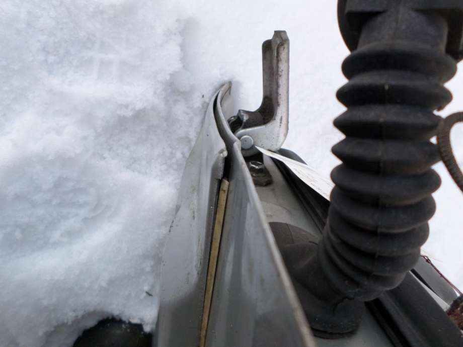 Dør venstre foran til Suzuki Grand Vitara 1998-2005 (Type II) (SUZUKI|6800265811|)