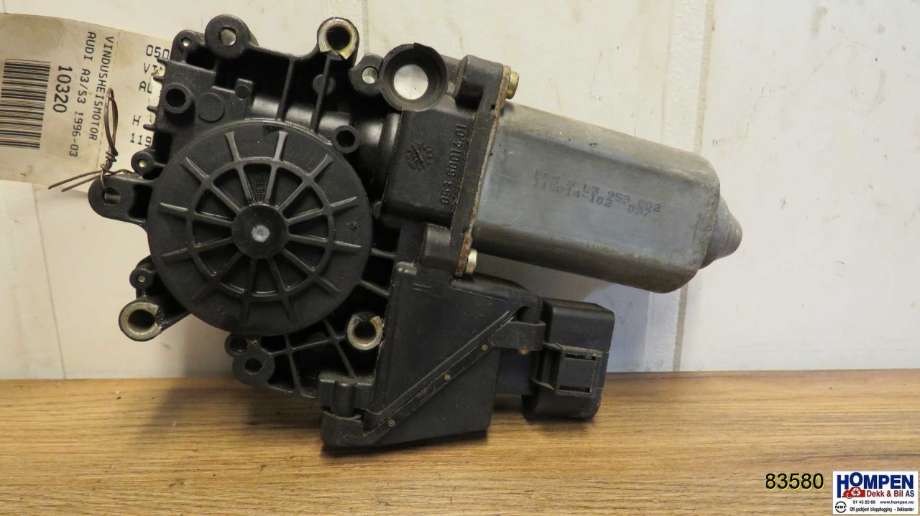 Ruteheis høyre til Audi A3, 1996-2003 (Type I) (AUDI|8L3959802)