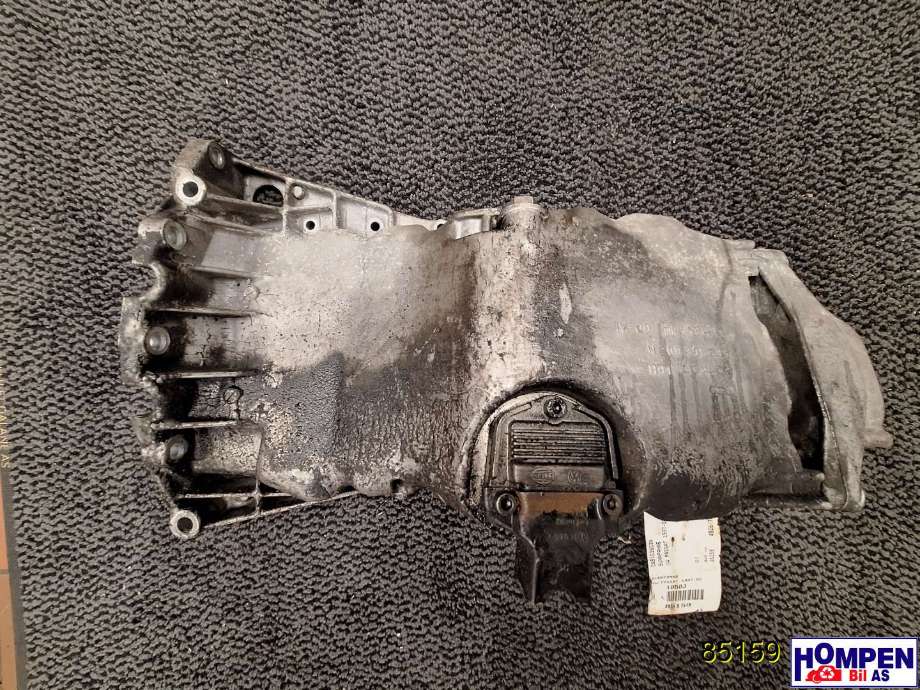 Bunnpanne til VW Passat 1997-2000 (B5,3B) (B5,3B) (VOLKSWAGEN|06B 103 101 E||06B103603N)