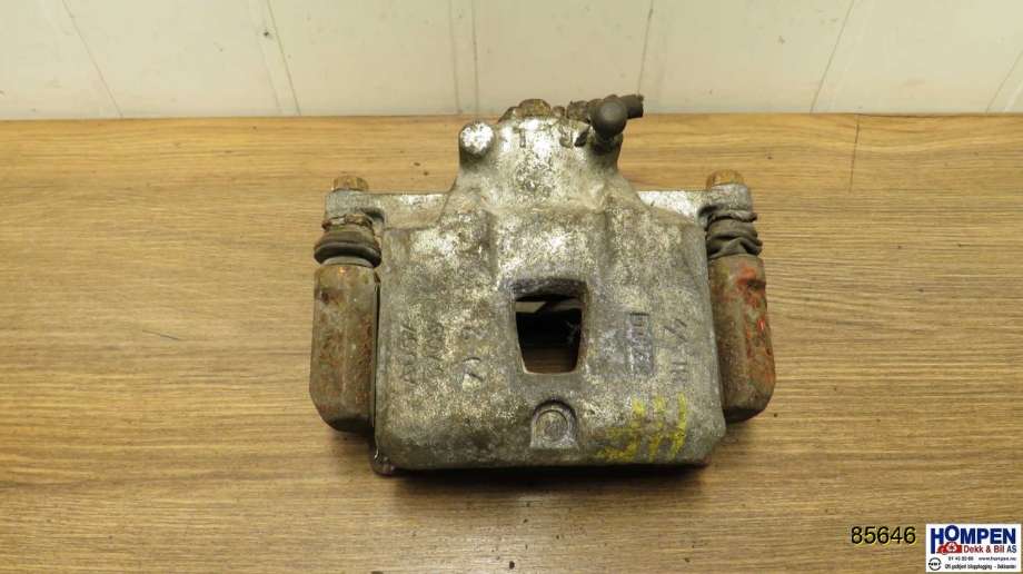 Bremsecaliper høyre foran til Subaru Impreza 1995-2000 (Type I, Fase 2) (SUBARU|26291AC001|)