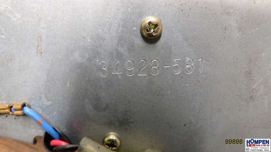 Viskermotor bakrute til Mazda 323F 1999-2003  (MAZDA|B25H67450|34928581|)