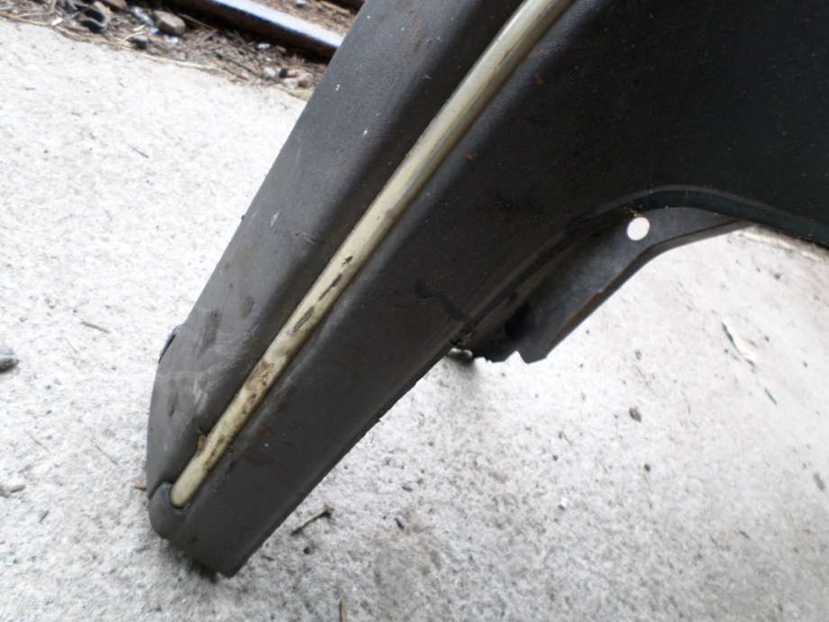 Støtfanger bak til VW Passat 1985-1988  