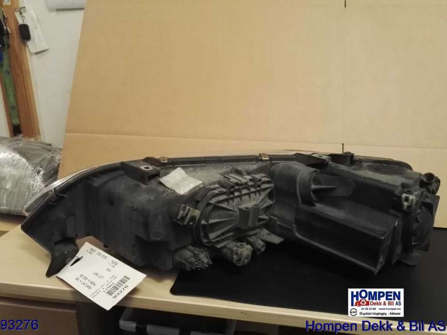 Frontlykt høyre halogen til Mazda 6 2002-2008 (Type I) (MAZDA|GJ6R510K0C|)