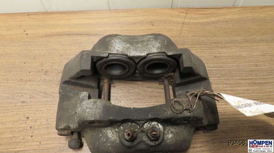 Bremsecaliper venstre foran til Volvo 240 1981-1987 (VOLVO|1330306|)