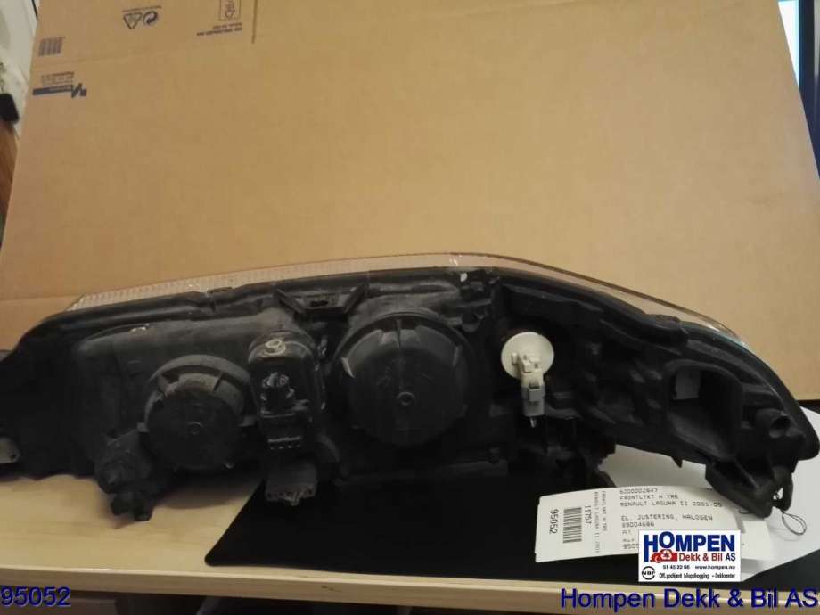 Frontlykt høyre halogen til Renault Laguna 2001-2005 (Type II, Fase 1) (RENAULT|8200002847|89004686|)