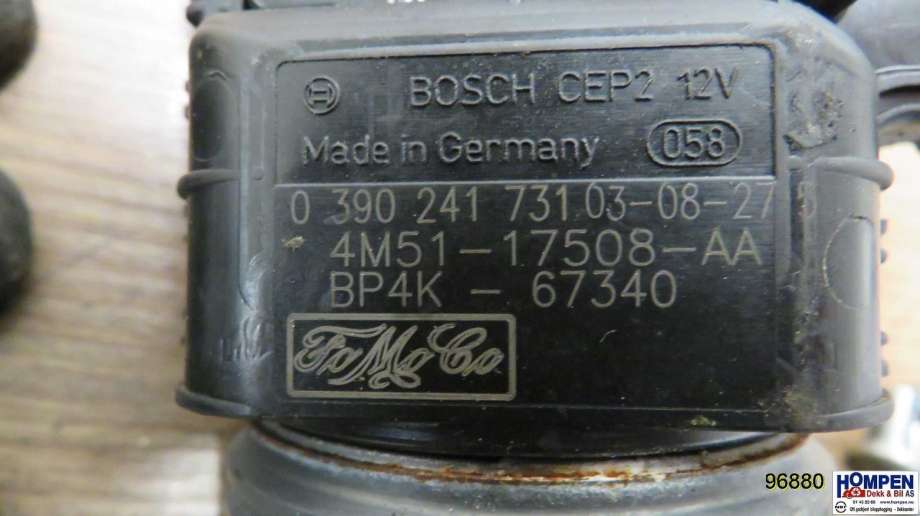 Viskermotor frontrute til Mazda 3 2003-2005 (Type I, Fase 1)  (MAZDA|BN8V67340|0390241731|4M5117508AA)
