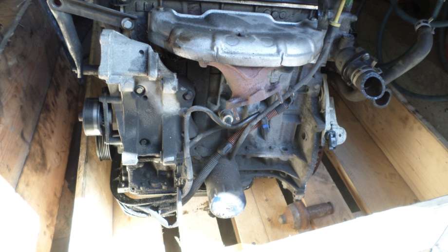 Motor bensin til Peugeot 206 1998-2007  (PEUGEOT|KFX|)