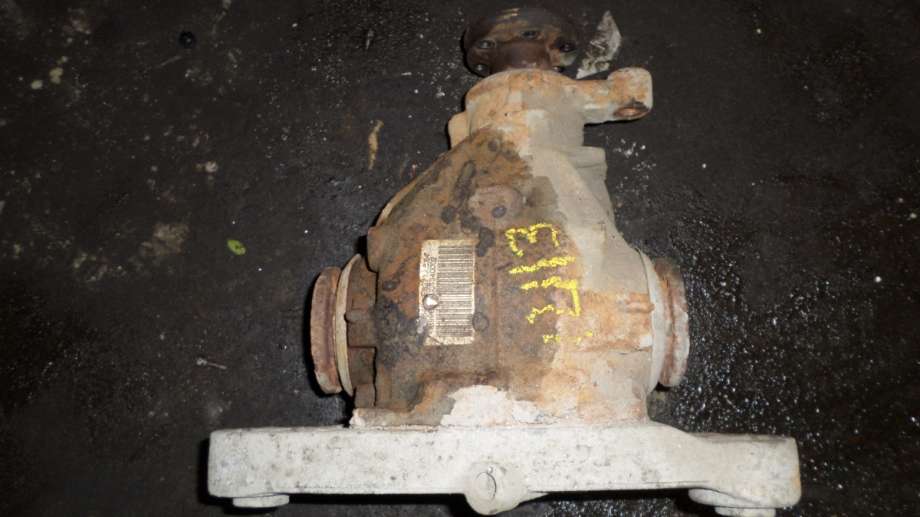 Kardang klokke bak til BMW 5-Serie 1996-2003 (E39) (E39) (BMW|33101428495|)