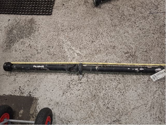 Mellomaksel til BMW 5-Serie 2003-2010 (E60/E61) (E60/E61) (BMW|26 10 7 573 574|)