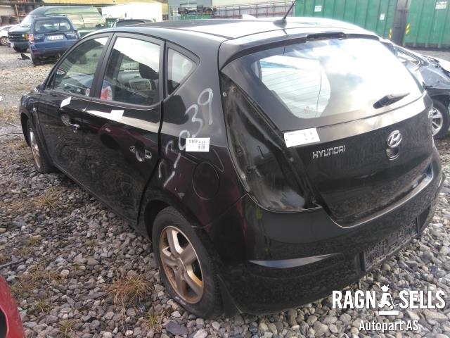 Hyundai i30 2007-2012 (Type I) , Motorkode: G4FA-L, Girkassekode: 