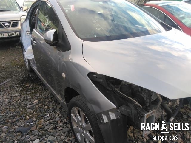 Mazda 2 2011-2014 (Type II, Fase 2) , Motorkode: ZJ-VE, Girkassekode: 