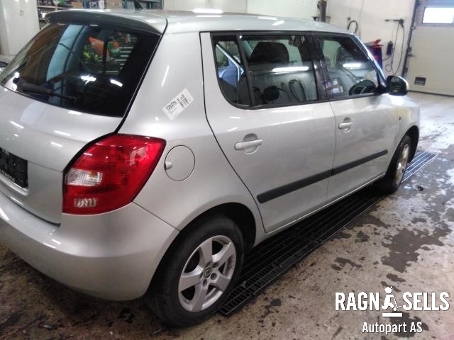 Škoda Fabia 2007-2010 (Type II, Fase 1) , Motorkode: BZG, Girkassekode: JVS