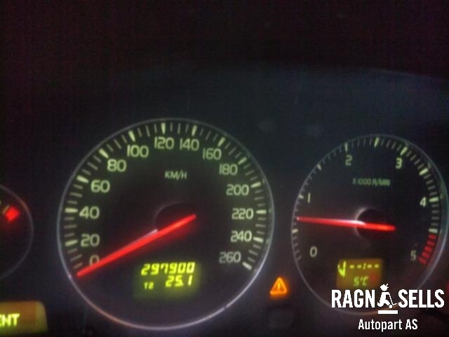 Volvo XC90 2002-2006 (Type I, Fase 1) , Motorkode: D5244T, Girkassekode: AW50/51 AWD
