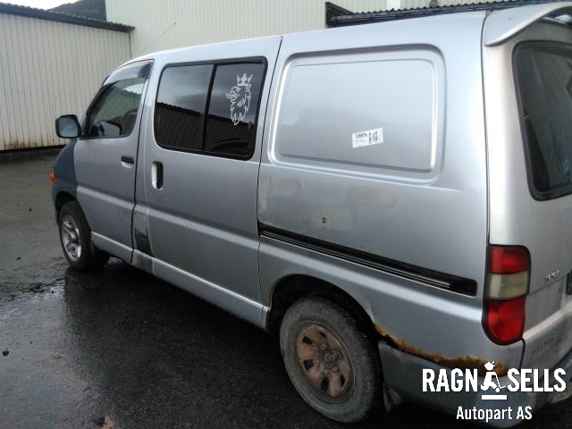 Toyota Hiace 2001-2006 (Fase 2) , Motorkode: 2KD-FTV, Girkassekode: 330302F290